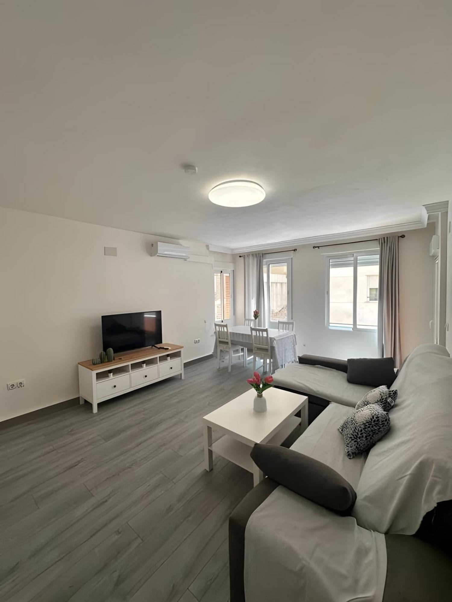 Mediterranean Breeze Málaga Eksteriør bilde